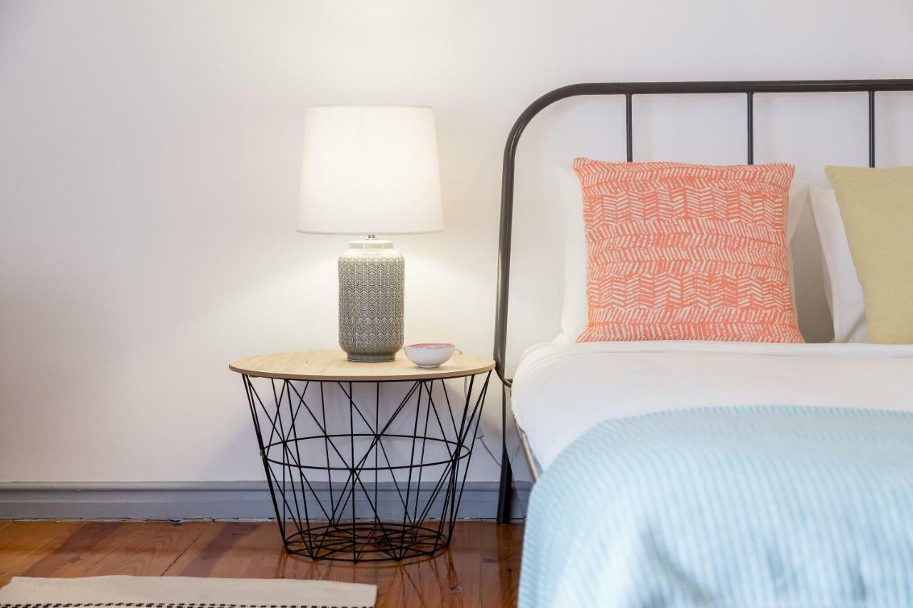 Bright & Spacious Alfama Apartment, By Timecooler Lisbona Esterno foto